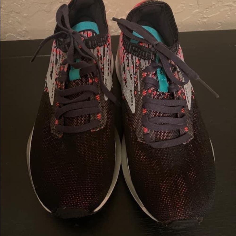 Brooks Ricochet Running Shoes